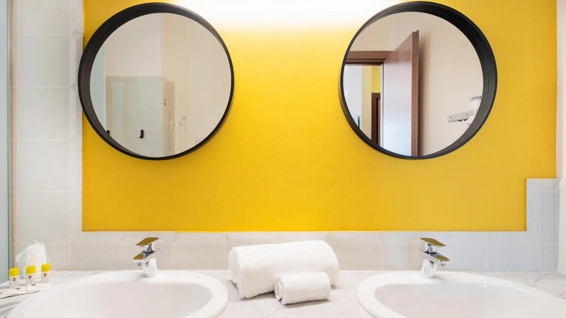 B&B Hotel Palermo Quattro Canti Italia